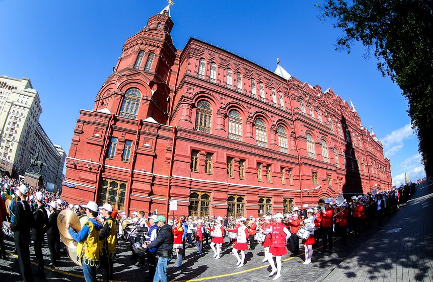 Детский духовой сводный музыкальный оркестр выступил в Москве 12 фото