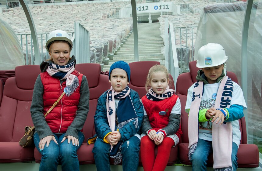 Посадка вишневого сада в рамках фестиваля искусств. Фото 10 фото