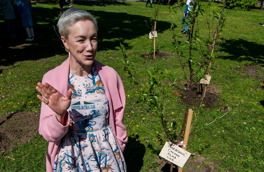 Посадка вишневого сада в рамках фестиваля искусств. Фото 39 фото