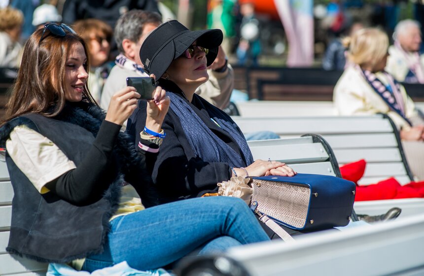 Посадка вишневого сада в рамках фестиваля искусств. Фото 47 фото