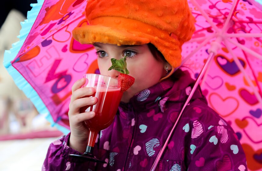 Сезон клубники открылся в Москве. Фото 22 фото