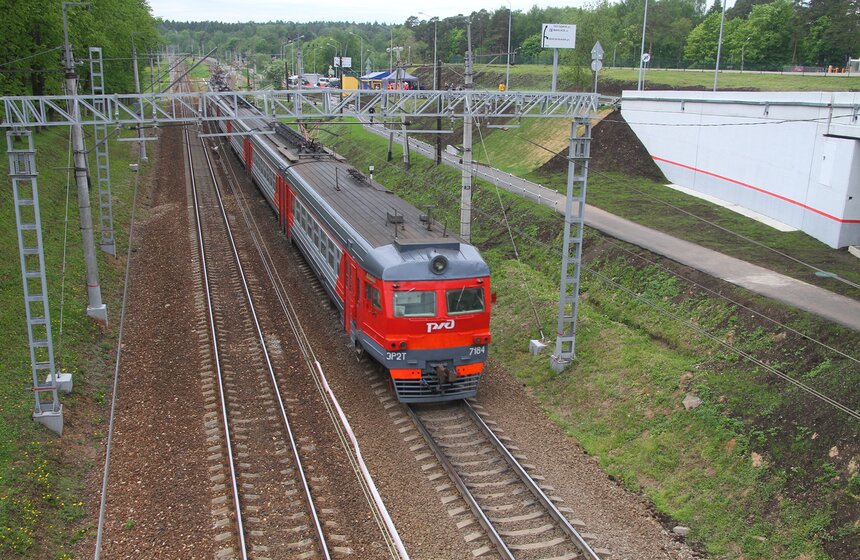 Собянин открыл железнодорожный путепровод в Переделкине. Фото 5 фото