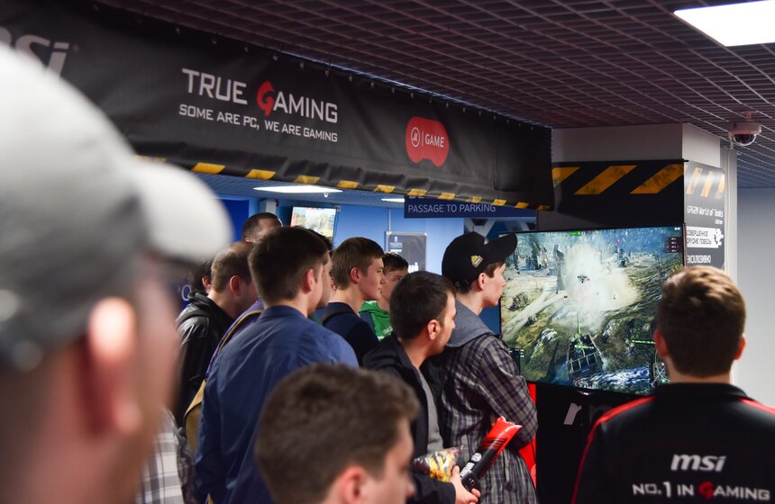 Гранд-финал турнира по World of Tanks прошел в столице 10 фото