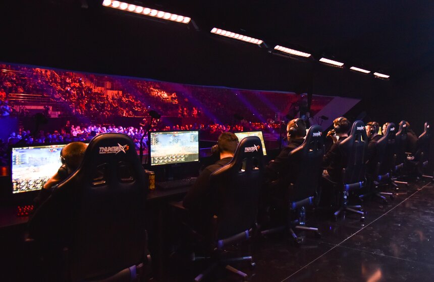 Гранд-финал турнира по World of Tanks прошел в столице 18 фото