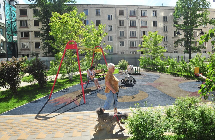 Последнюю хрущевку снесли в Хорошево-Мневниках 1 фото