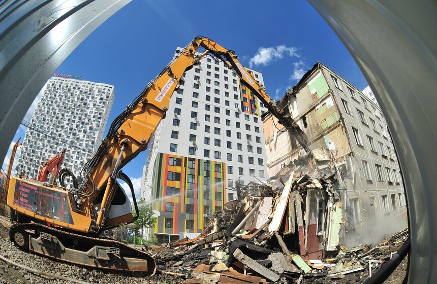 Последнюю хрущевку снесли в Хорошево-Мневниках 22 фото