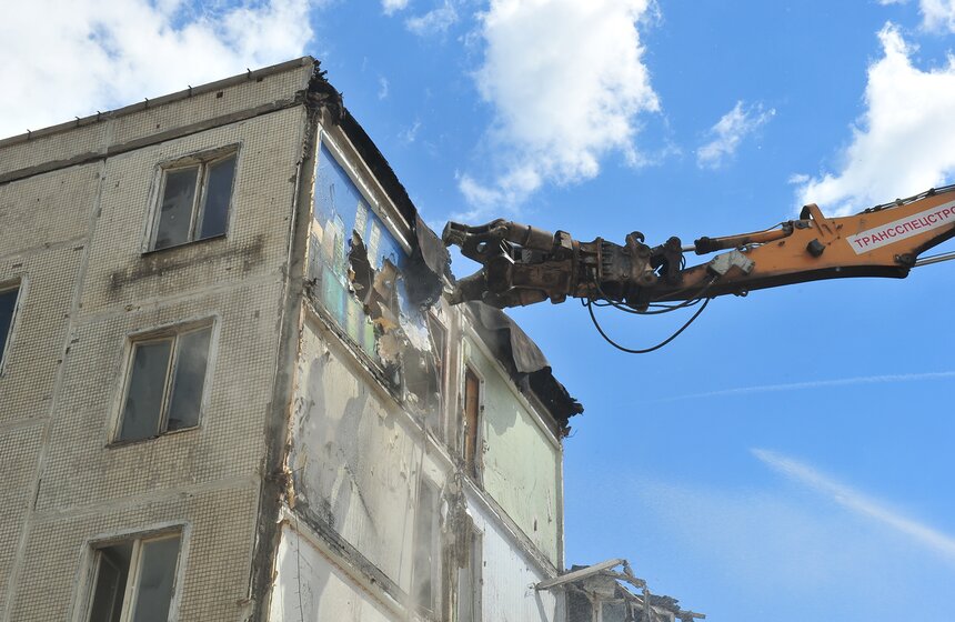 Последнюю хрущевку снесли в Хорошево-Мневниках 15 фото