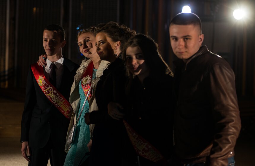 "Московский выпускной" отметили школьники в ночь с 23 на 24 июня 17 фото