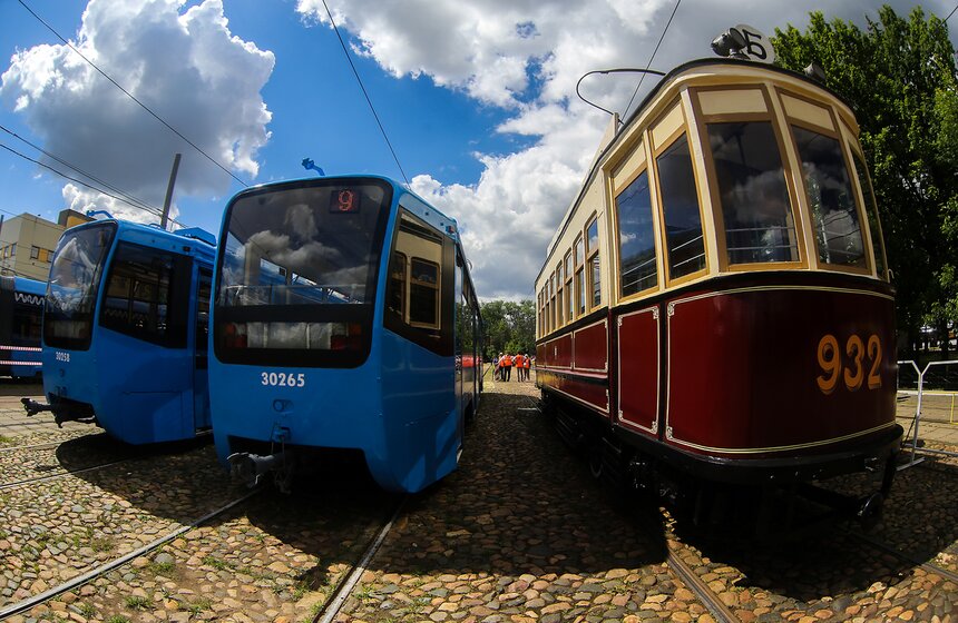 Лучшего водителя трамвая выбрали в столице 37 фото