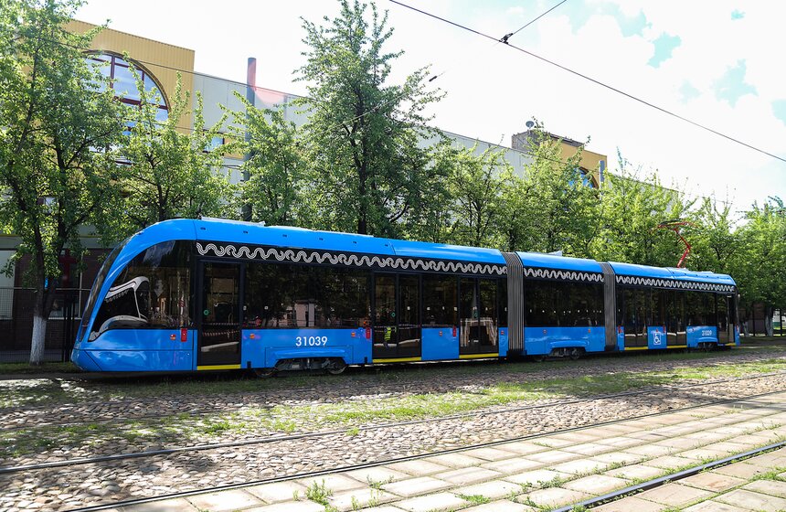 Лучшего водителя трамвая выбрали в столице 16 фото