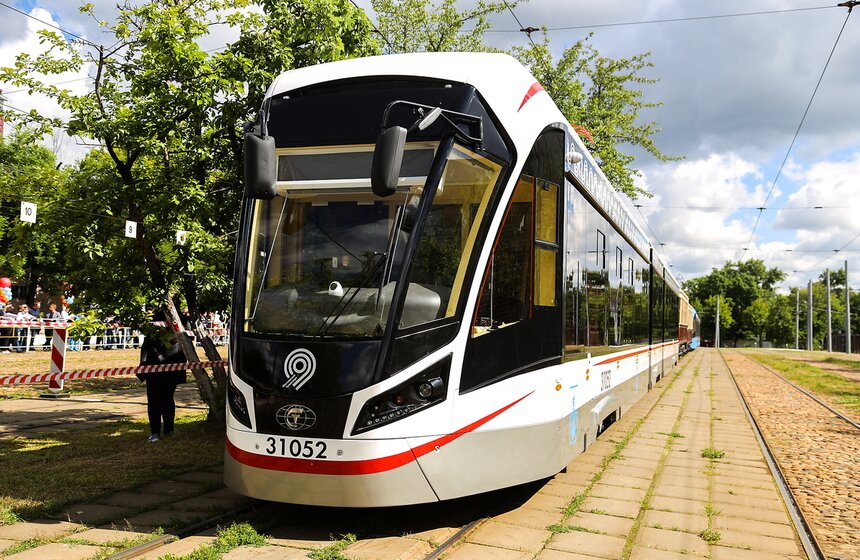 Лучшего водителя трамвая выбрали в столице 17 фото