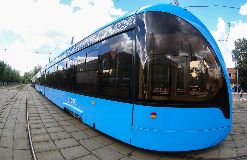 Лучшего водителя трамвая выбрали в столице 24 фото