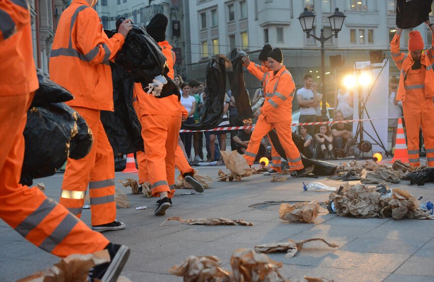 В Москве показали спектакли уличного театра 3 фото