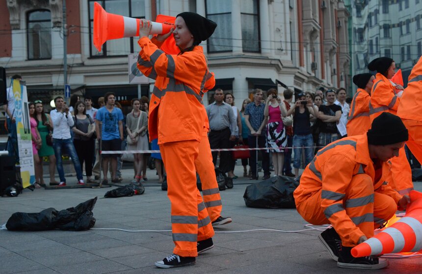 В Москве показали спектакли уличного театра 1 фото