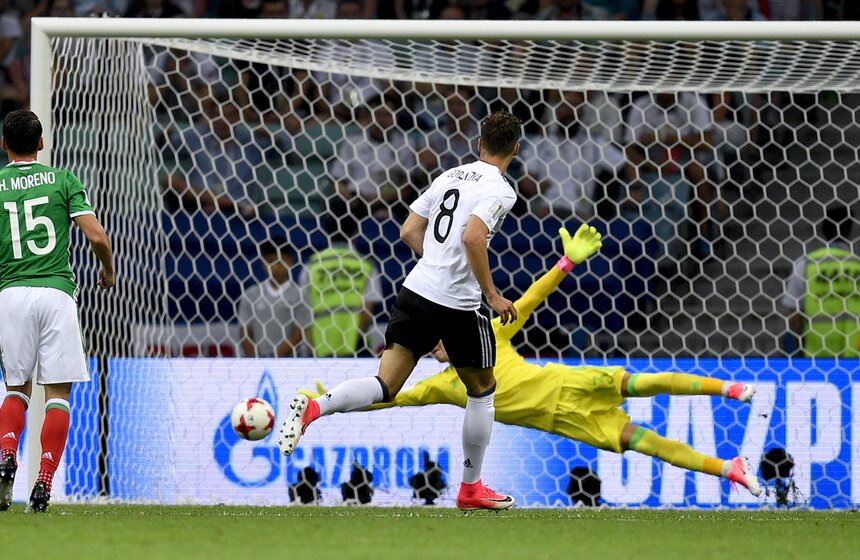 Фото: AP/Martin Meissner