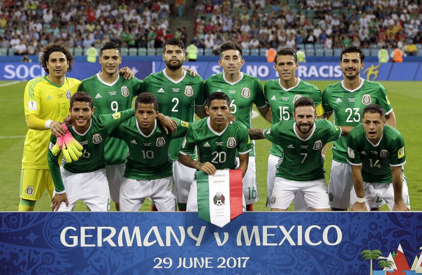 Фото: AP/Thanassis Stavrakis