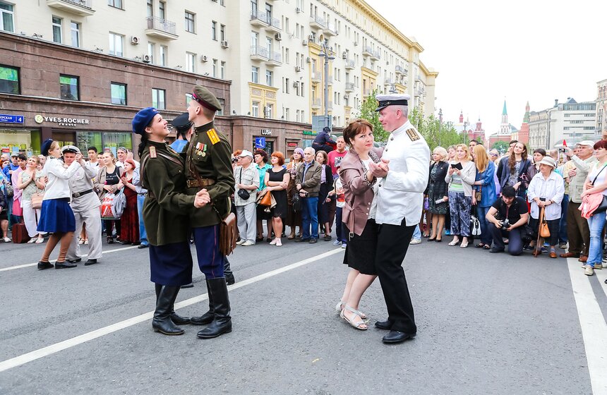Как отметили День России в столице. Фото 34 фото