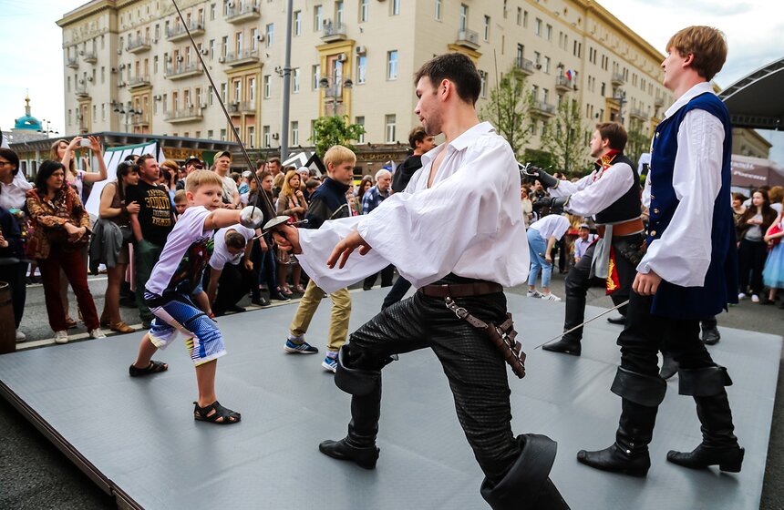 Как отметили День России в столице. Фото 20 фото