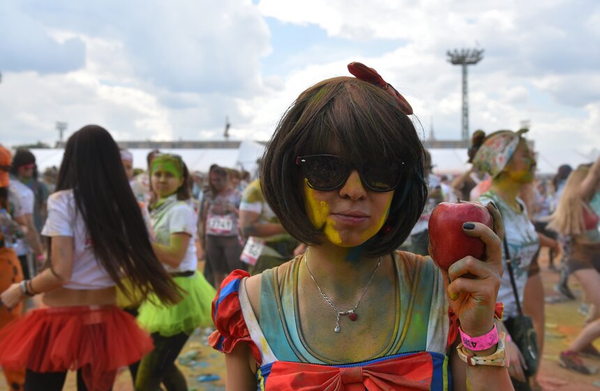 Красочный забег в "Лужниках". Фото 39 фото