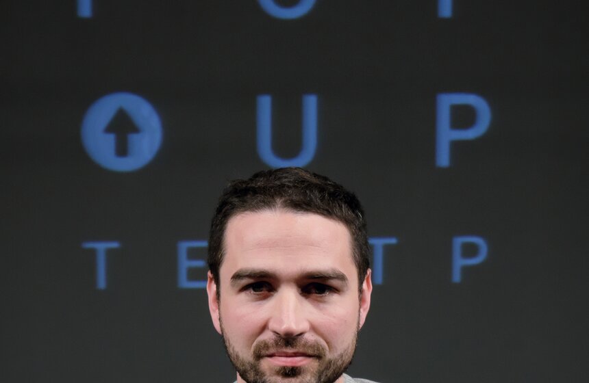 Спектакль "Топливо" прошел в Центре имени Вс. Мейерхольда 16 фото