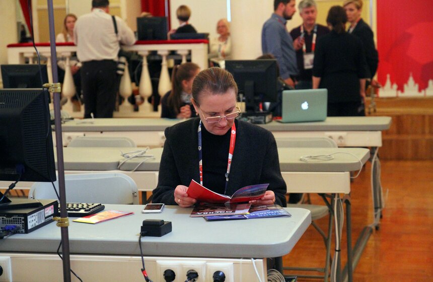 Как Сергей Собянин посетил пресс-центр Кубка конфедераций 10 фото