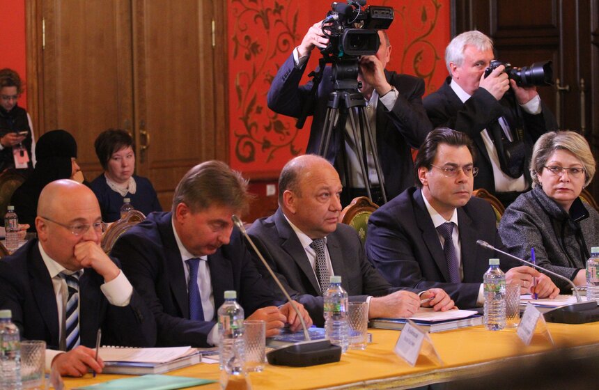 Собянин встретился с патриархом Кириллом 16 фото