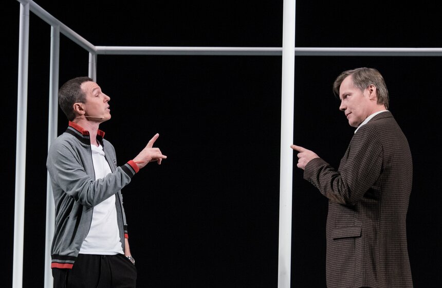 Спектакль "Мужья и жены" по фильму Вуди Аллена в МХТ 16 фото