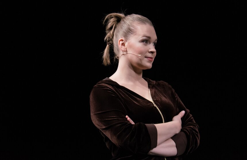 Спектакль "Мужья и жены" по фильму Вуди Аллена в МХТ 15 фото