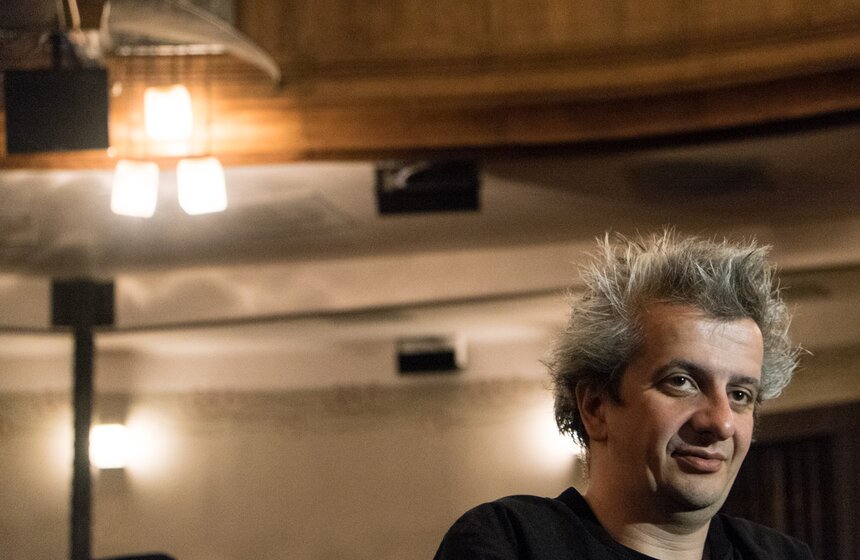 Спектакль "Мужья и жены" по фильму Вуди Аллена в МХТ 2 фото