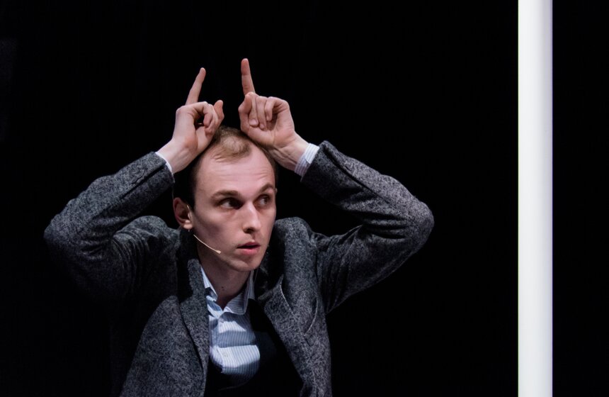 Спектакль "Мужья и жены" по фильму Вуди Аллена в МХТ 8 фото