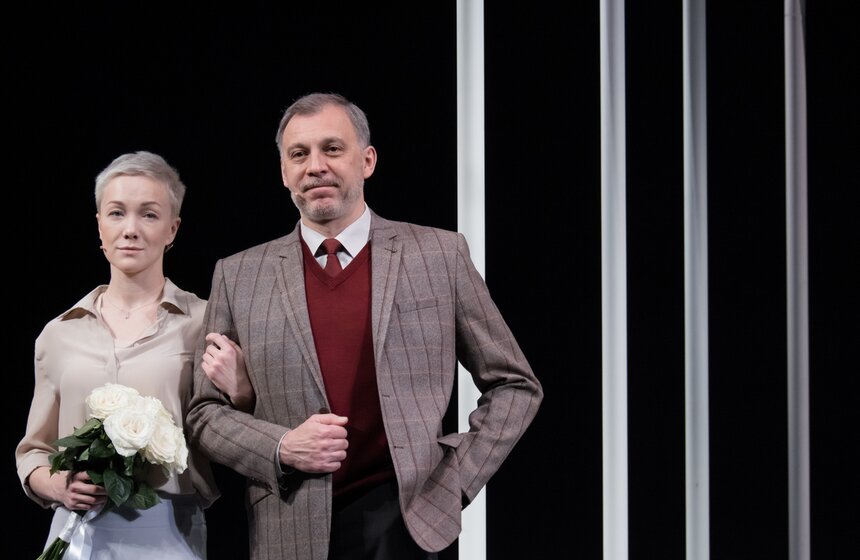 Спектакль "Мужья и жены" по фильму Вуди Аллена в МХТ 38 фото