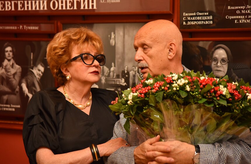 "Хрустальная Турандот" получают московские театры, артисты, режиссеры и художники за лучшие работы в прошедшем сезоне