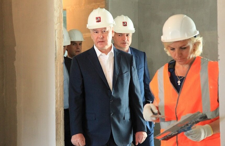 Сергей Собянин посетил строительство детского сада 9 фото