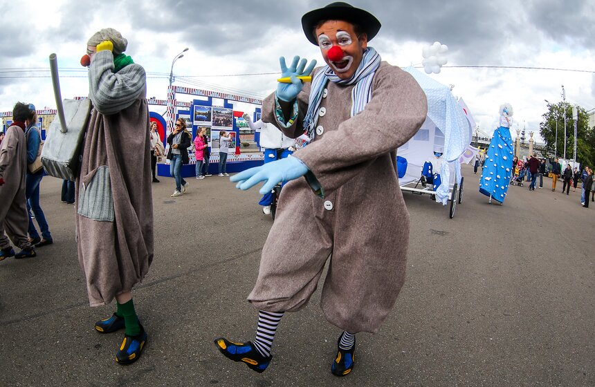 В парке прошла программа Fashion + Theater