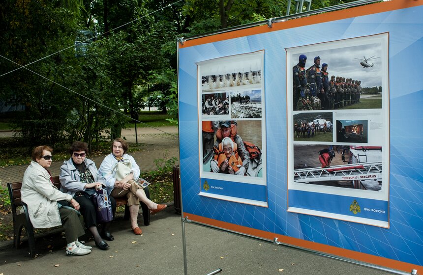 Были представлены стенды с описанием работы спасателей