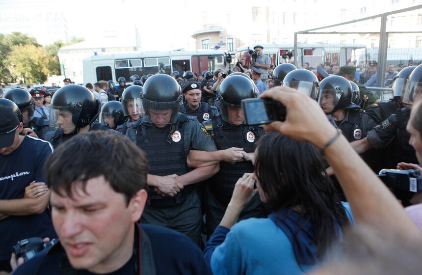 На Триумфальной площади прошла акция "Стратегия-31" 18 фото