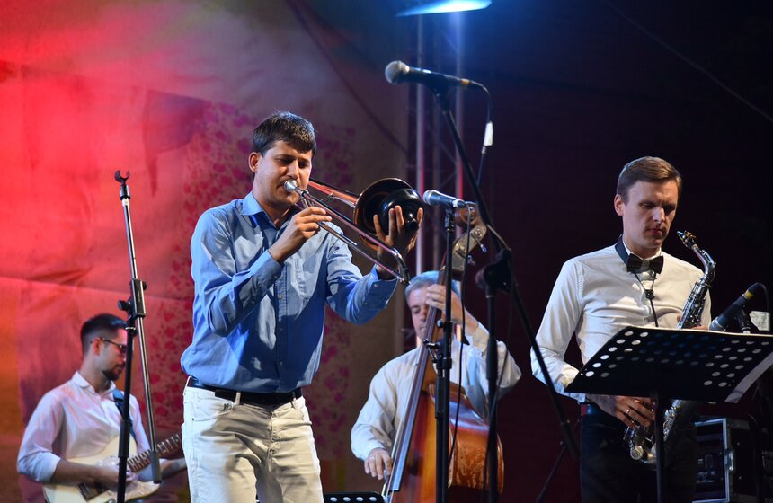 Фестиваль "Sолома" прошел в саду "Эрмитаж" 38 фото