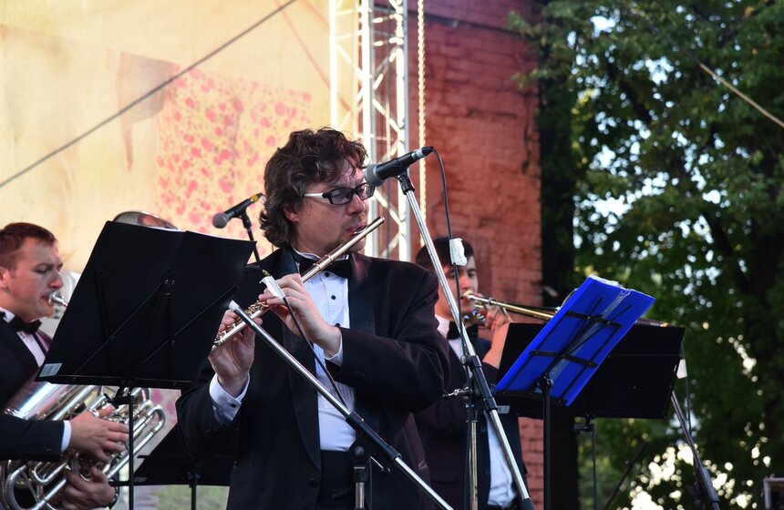 Фестиваль "Sолома" прошел в саду "Эрмитаж" 27 фото