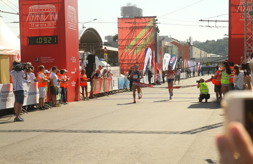 Полумарафон "Лужники" в центре столице 16 фото