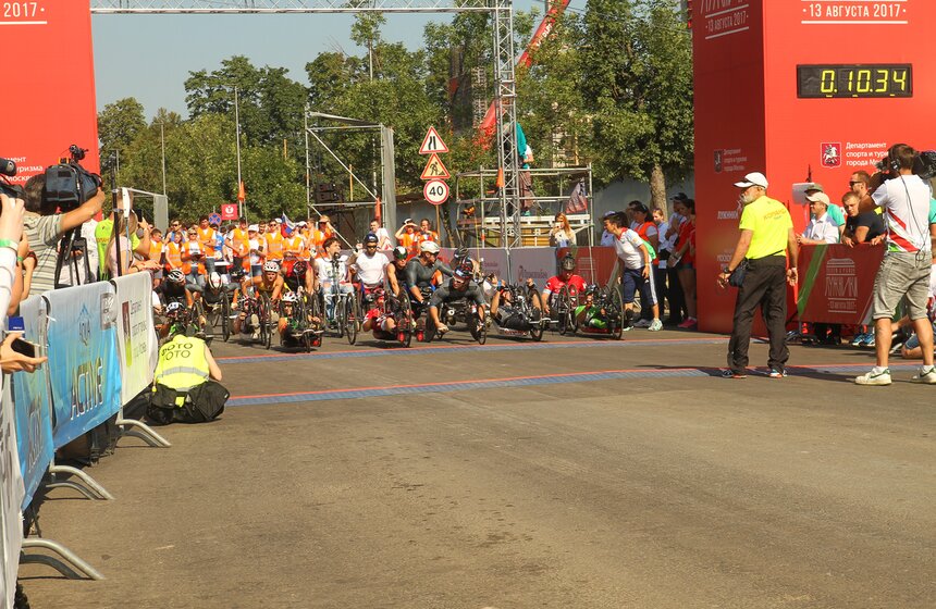 Полумарафон "Лужники" в центре столице 3 фото