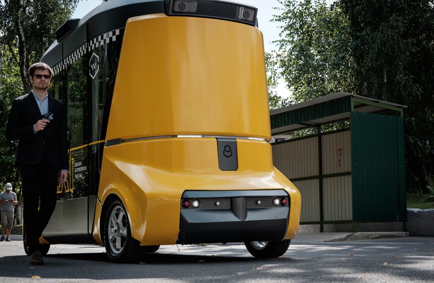 Испытание беспилотных автомобилей в технопарке "Калибр" 2 фото