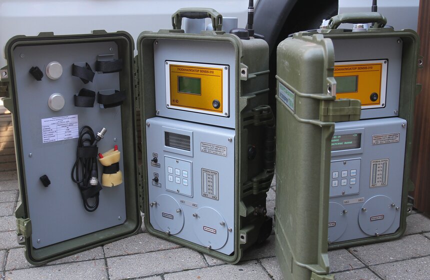 Исследования в лаборатории контроля окружающей среды и ЧС 23 фото