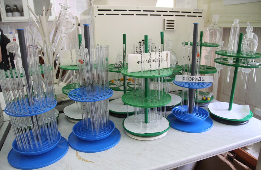 Исследования в лаборатории контроля окружающей среды и ЧС 18 фото