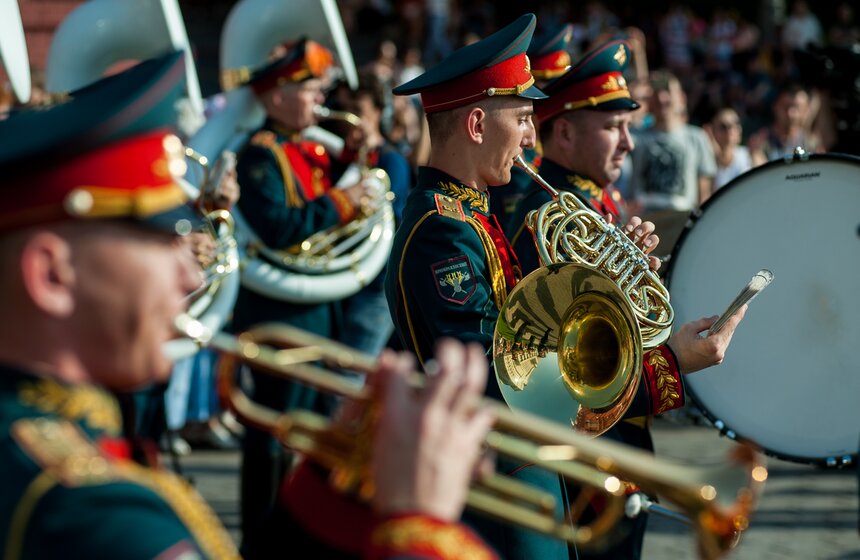 Состоялось закрытие летнего сезона "Военные оркестры в парках" 19 фото