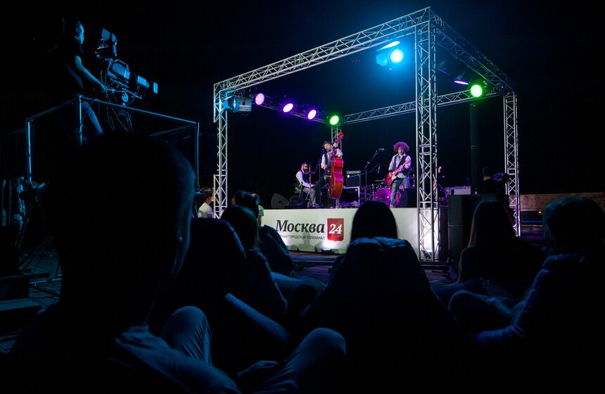 Billy's Band выступили на Крыше 24 3 фото