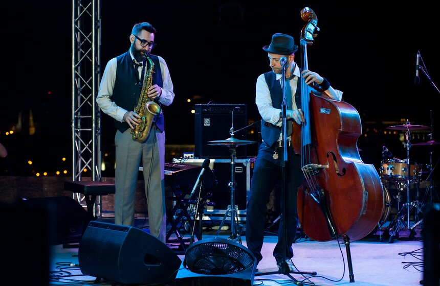 Billy's Band выступили на Крыше 24 7 фото