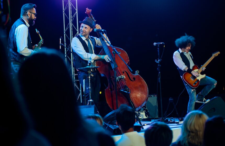 Billy's Band выступили на Крыше 24 12 фото