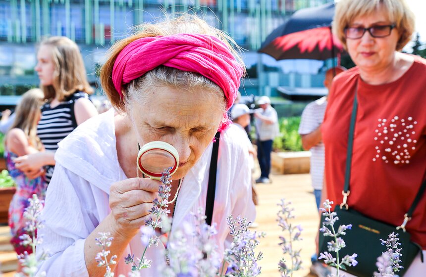 "Сенсорный сад пяти чувств" открылся в столице 13 фото