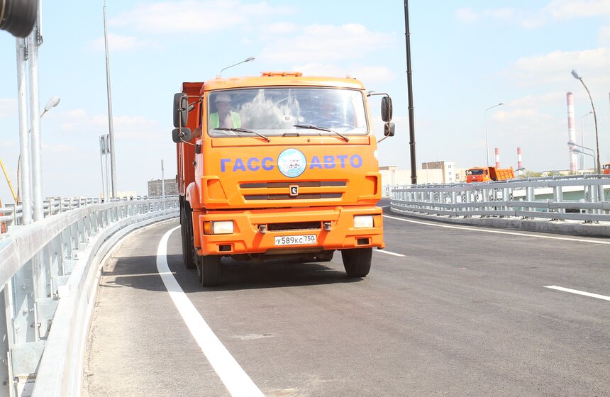 Собянин открыл две эстакады на развязке СВХ с Щелковским шоссе 15 фото