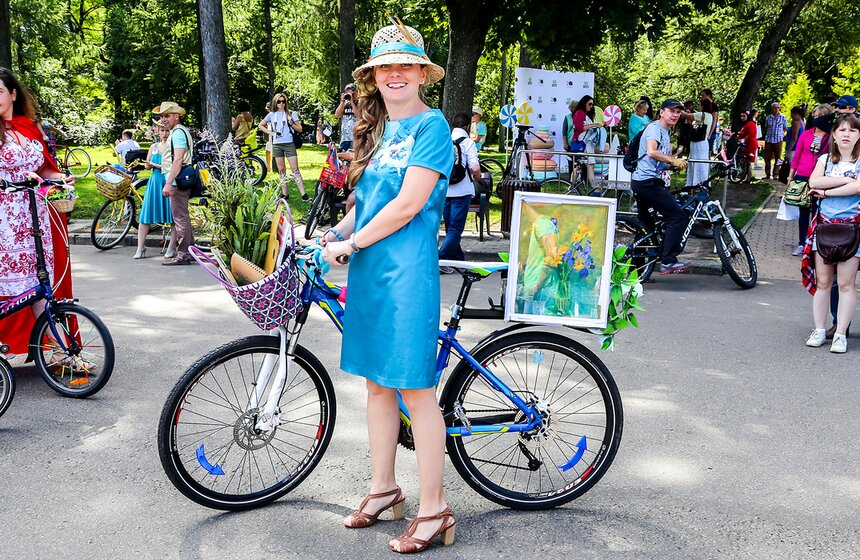 Парад "Леди на велосипеде" прошел в "Сокольниках" 7 фото